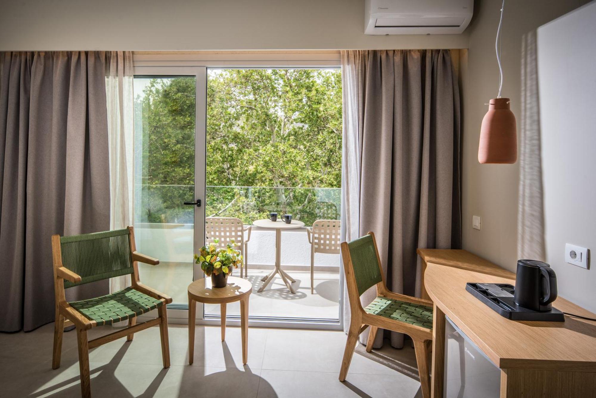 South Coast Hotel Makrýgialos المظهر الخارجي الصورة
