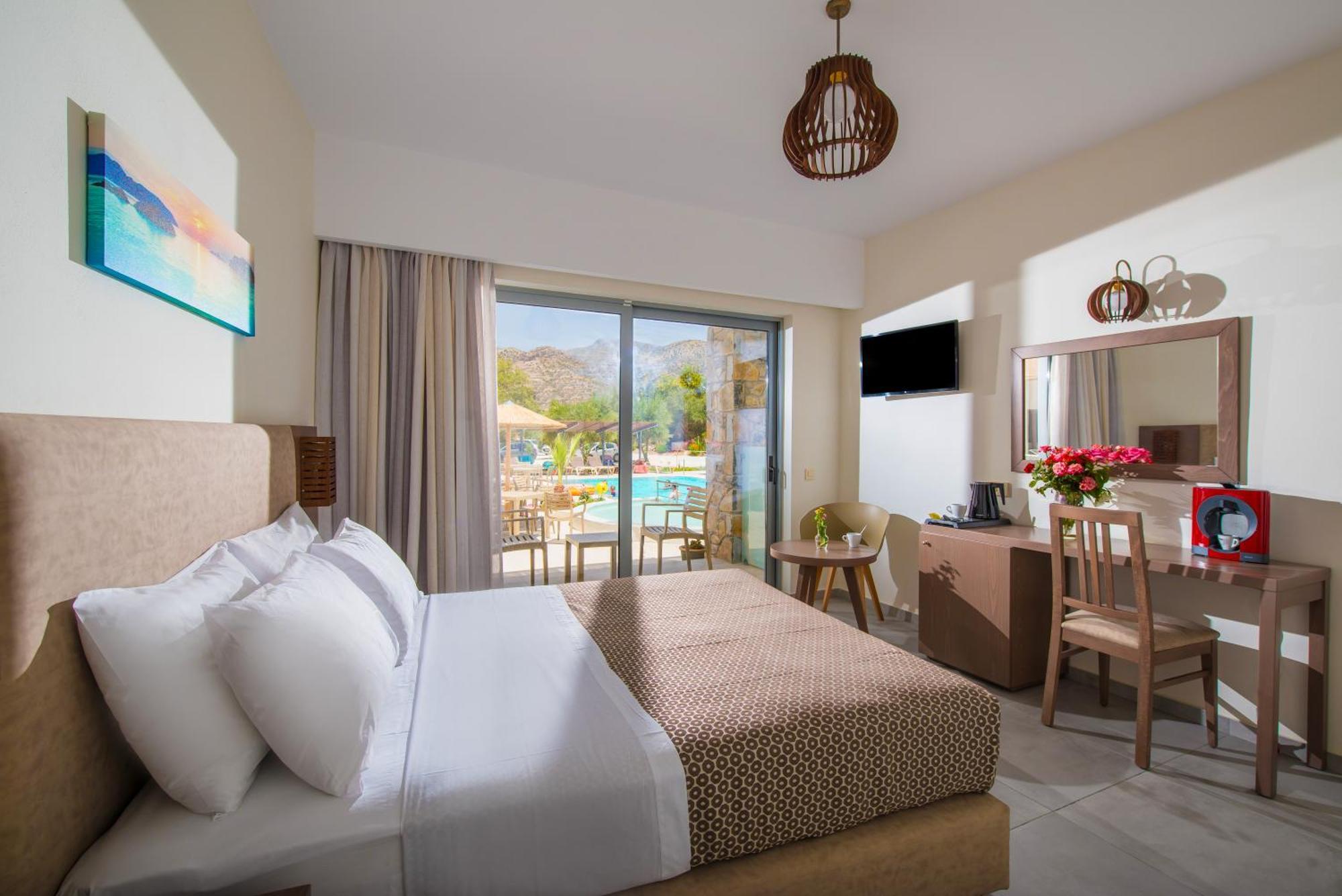 South Coast Hotel Makrýgialos المظهر الخارجي الصورة